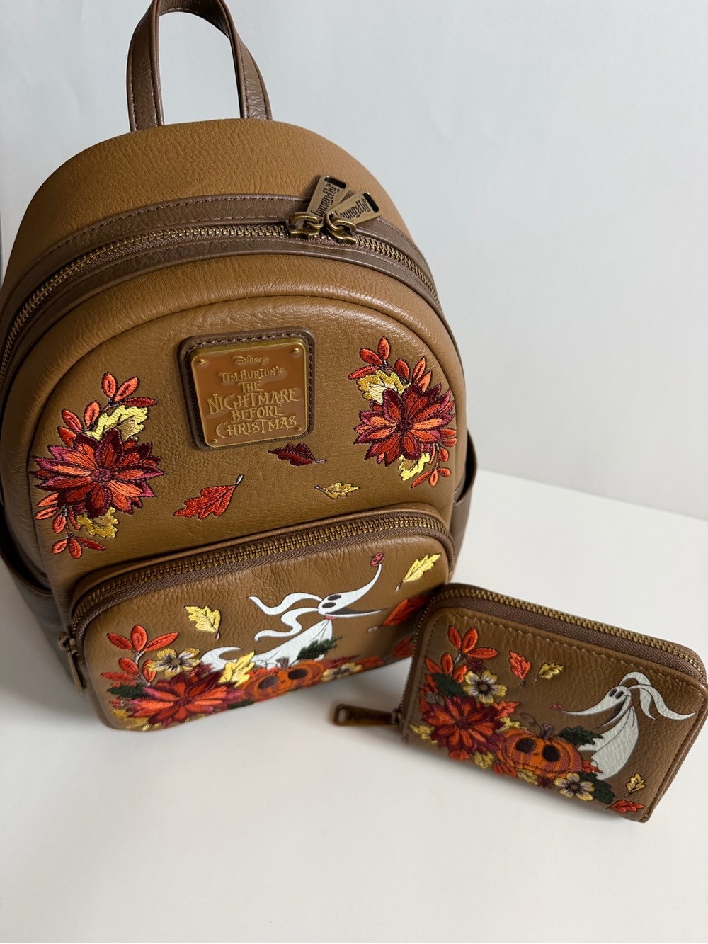 The Nightmare Before Christmas Brown Embroidered Loungefly Backpack & Wallet Set - Picture 2 of 7